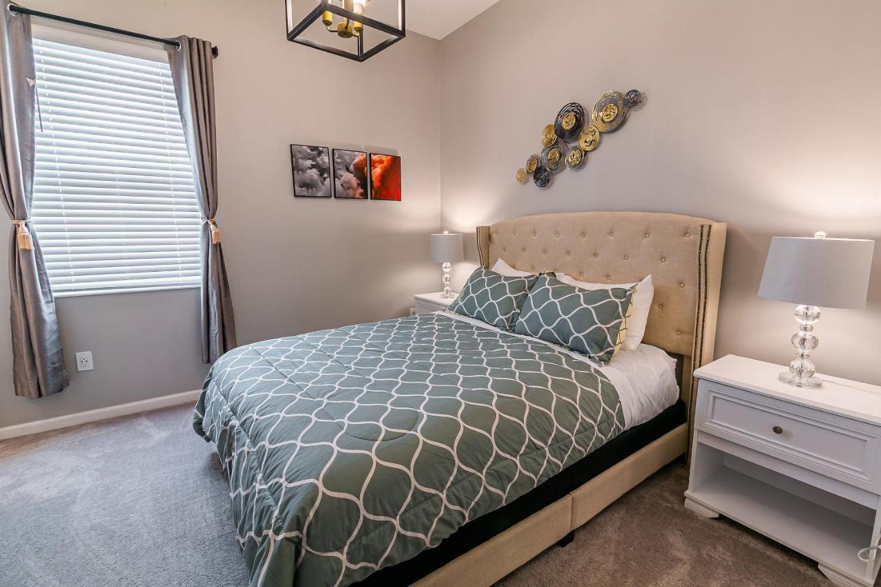 Luxury 12 Bedrooms Pool House 10 Min To Disney4630 키시미 외부 사진