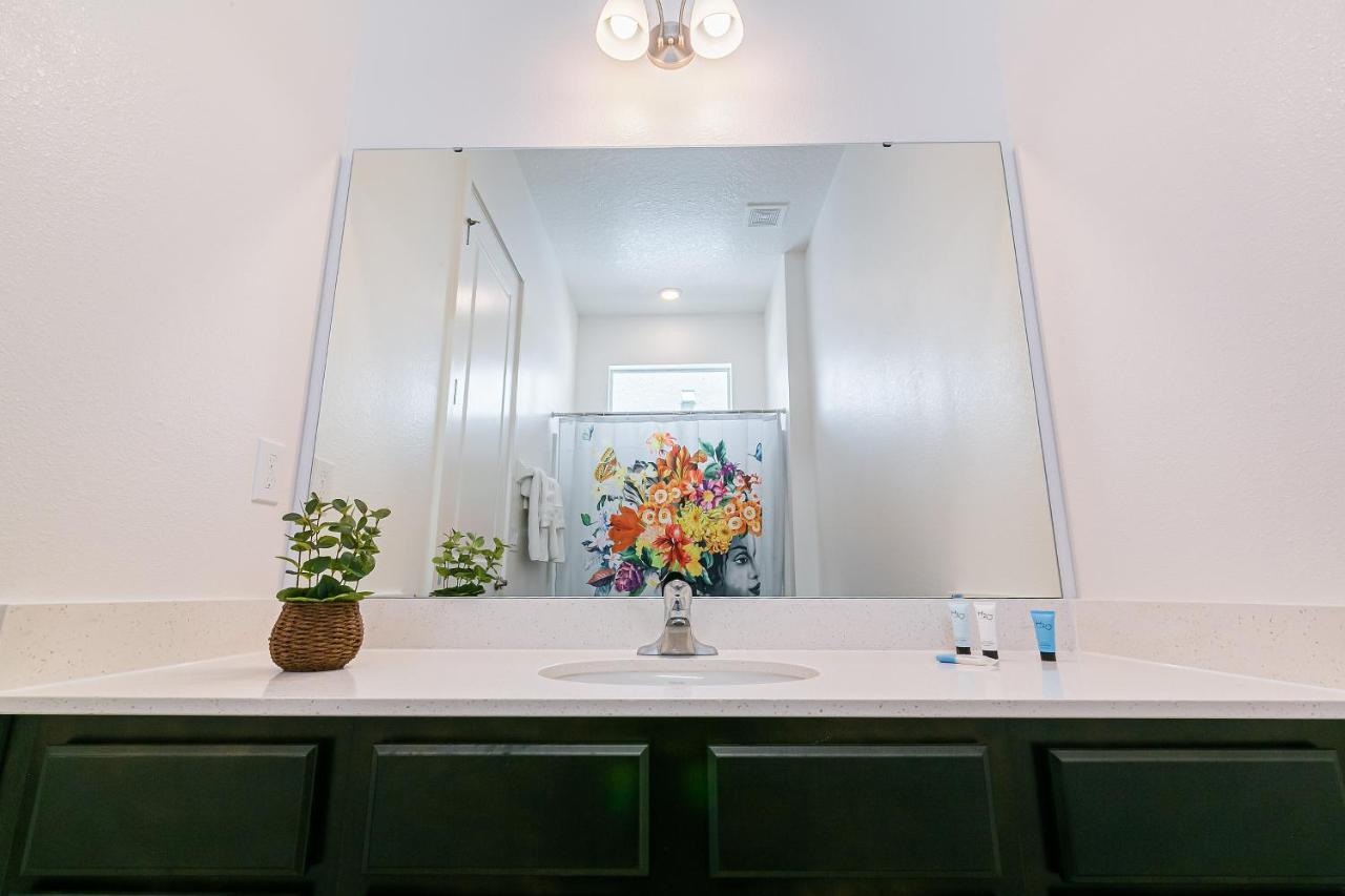Luxury 12 Bedrooms Pool House 10 Min To Disney4630 키시미 외부 사진
