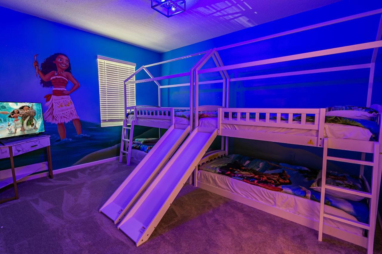 Luxury 12 Bedrooms Pool House 10 Min To Disney4630 키시미 외부 사진